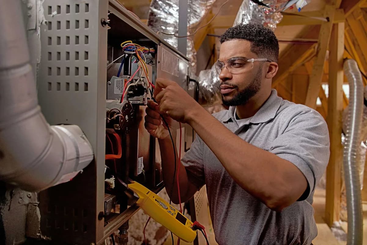 The Fall Furnace Maintenance Checklist Every Homeowner Needs